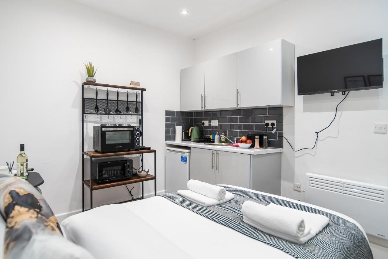 Livestay-Modern Studio Rooms In Zone 2 Londra Exterior foto