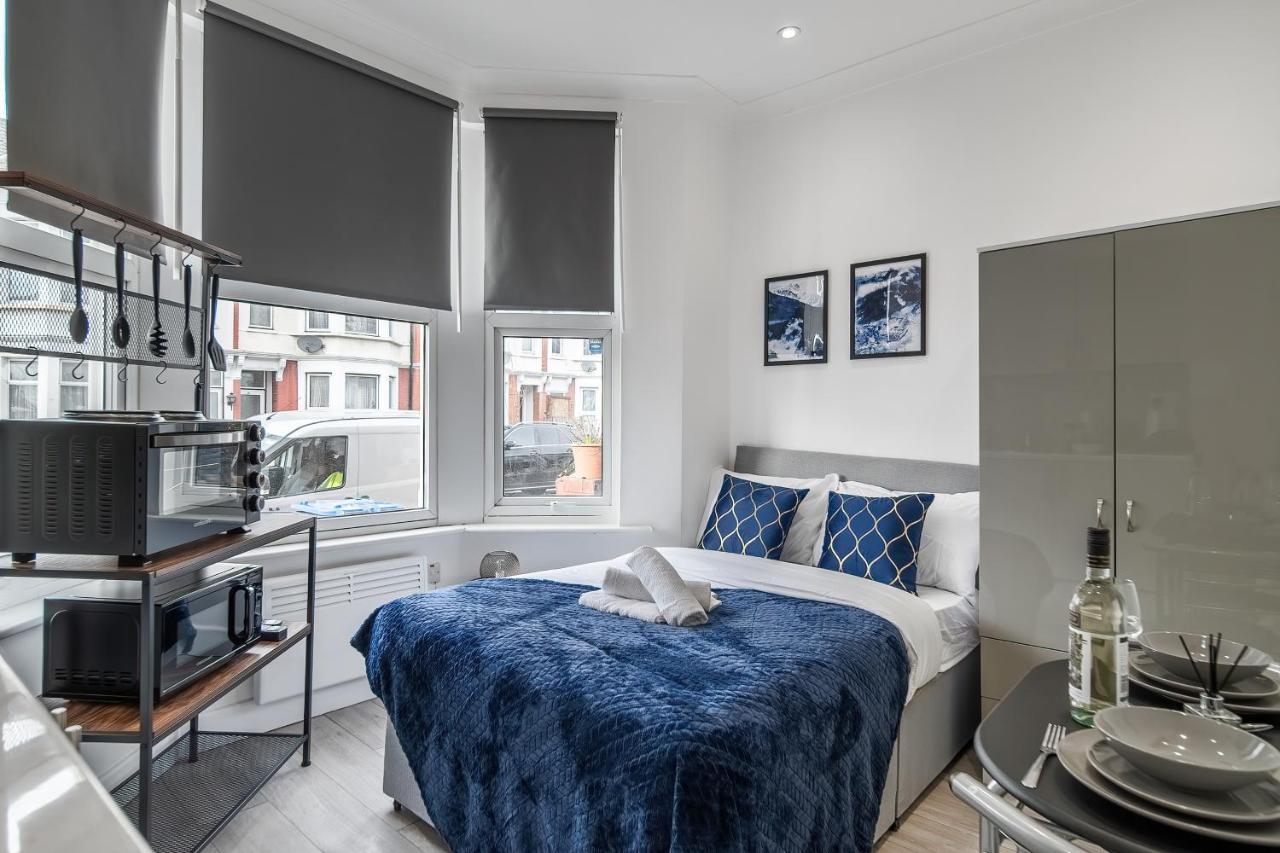 Livestay-Modern Studio Rooms In Zone 2 Londra Exterior foto