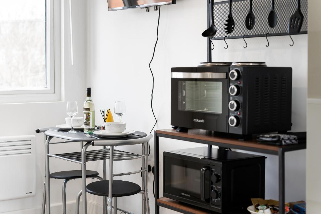 Livestay-Modern Studio Rooms In Zone 2 Londra Exterior foto